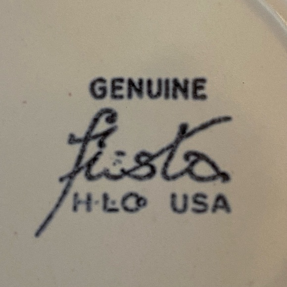 Vintage Fiesta 12” Chop Plate - Ivory - Picture 3 of 6